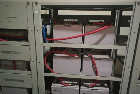 1711333103166088.jpg 數(shù)據(jù)中心鉛酸蓄電池的配套連接銅排典型樣式_conew1.jpg